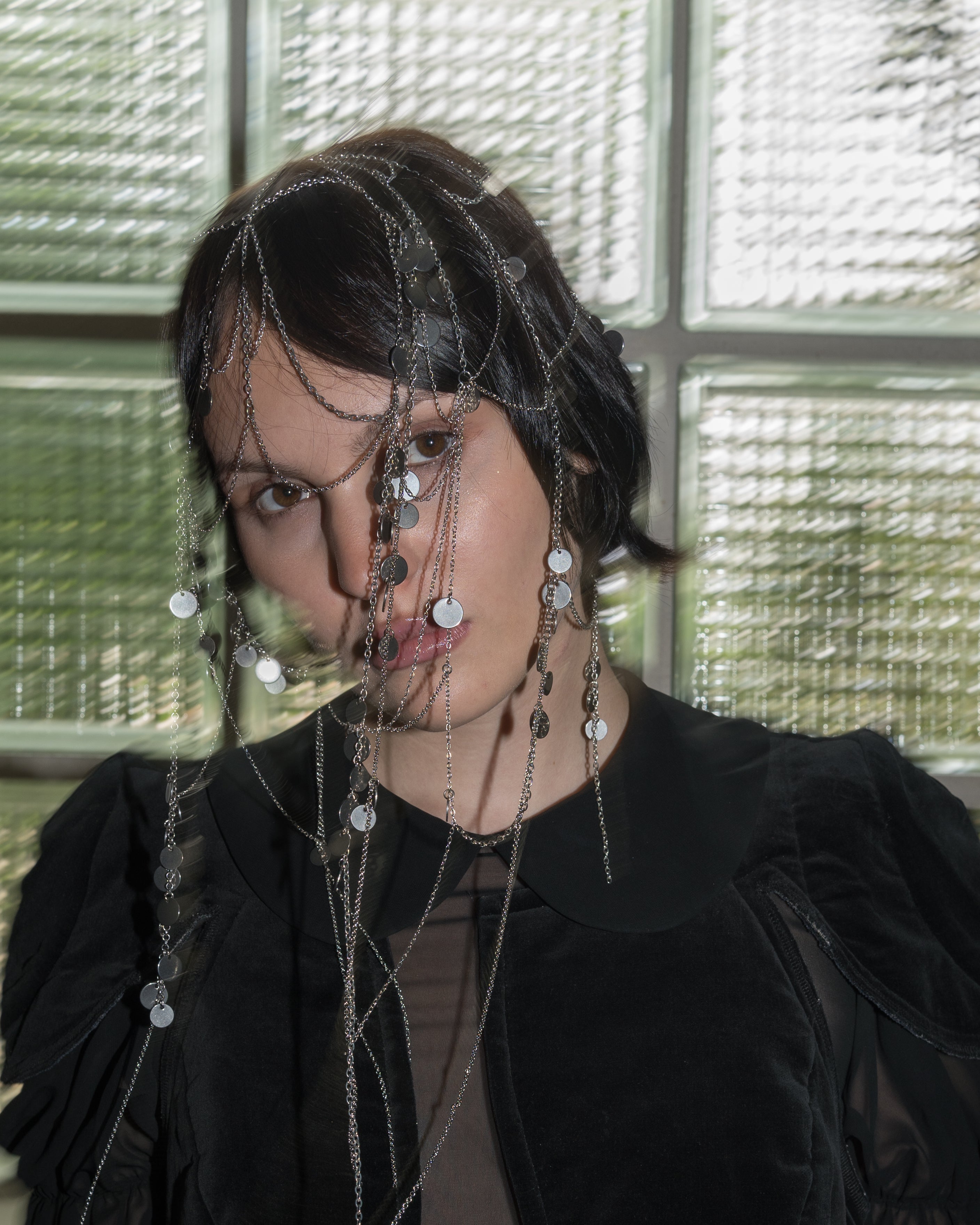 Chain headpiece