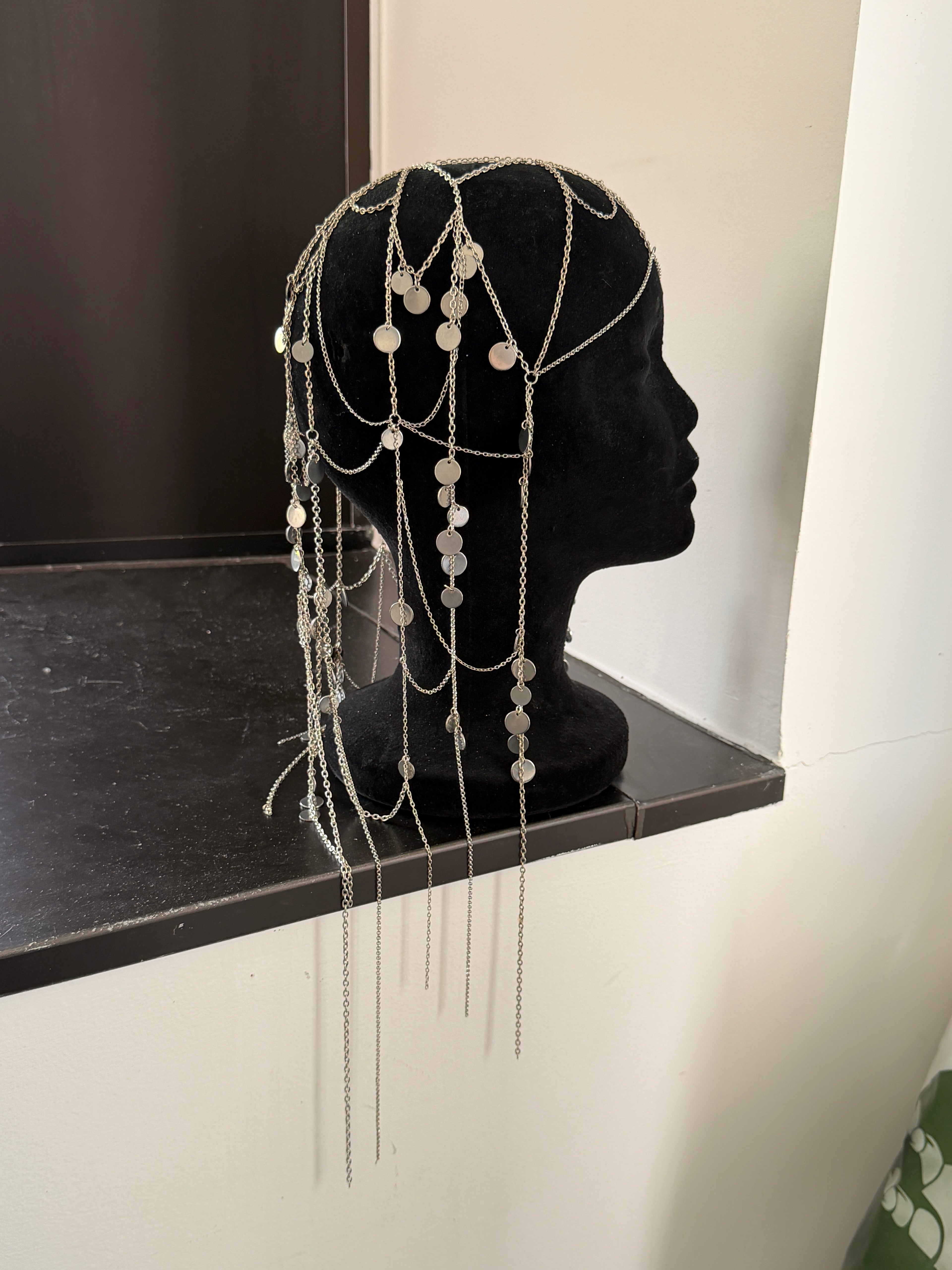 Chain headpiece